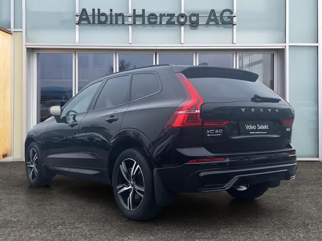 Volvo XC60 2.0 B6 MH R-Design AWD