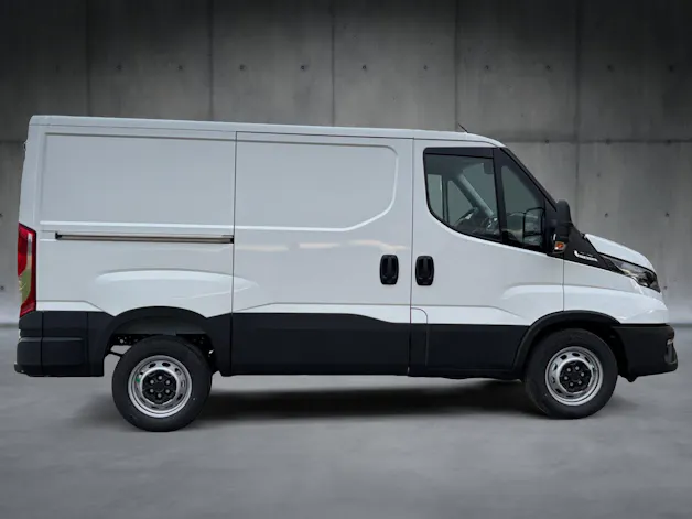 Iveco 35S16BA8V H1