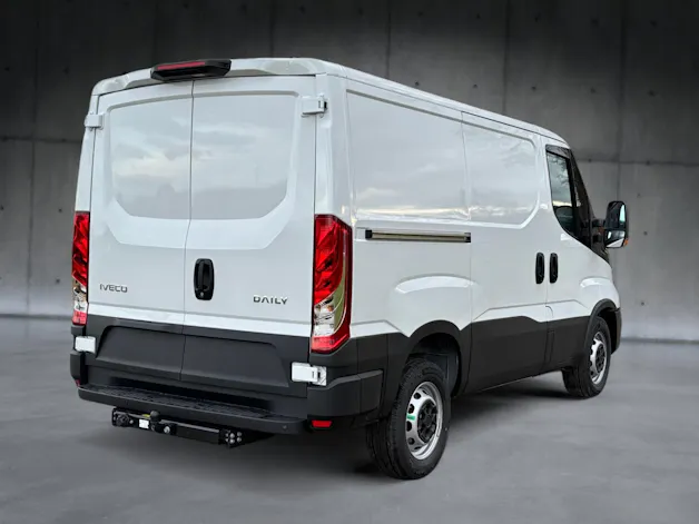 Iveco 35S16BA8V H1