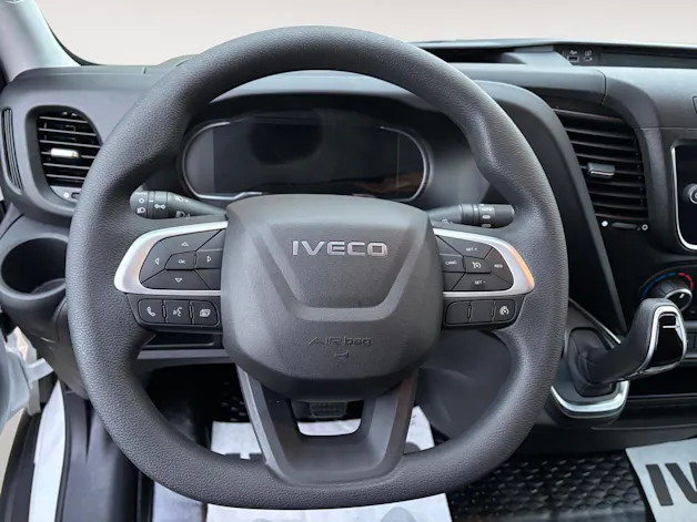 Iveco 35S16BA8V H1