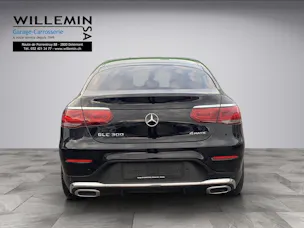 Mercedes-Benz GLC Coupé 300 AMG Line 4Matic 9G-Tronic