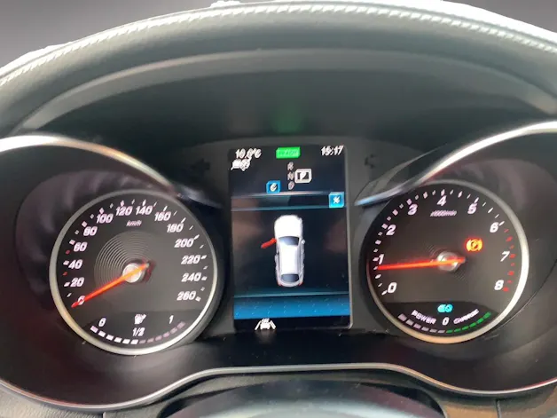 Mercedes-Benz GLC Coupé 300 AMG Line 4Matic 9G-Tronic