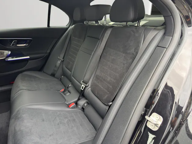 Mercedes-Benz C 300 4 Matic