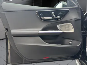 Mercedes-Benz C 300 4 Matic