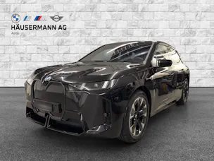 BMW iX xDrive45 M Sport