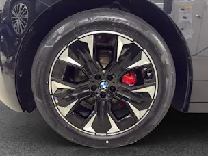 BMW iX xDrive45 M Sport
