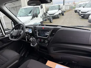 Iveco 35S16A8 mit Werksbrücke Scattolini