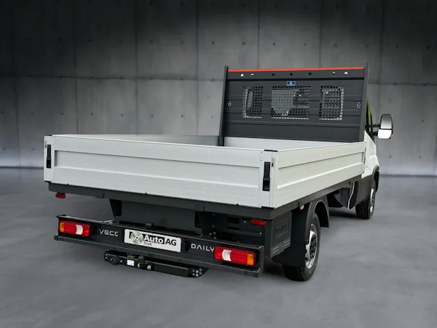 Iveco 35S16A8 mit Werksbrücke Scattolini
