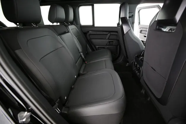 Land Rover Defender 110 4.4 V8 Octa Black
