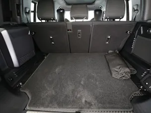 Land Rover Defender 110 4.4 V8 Octa Black