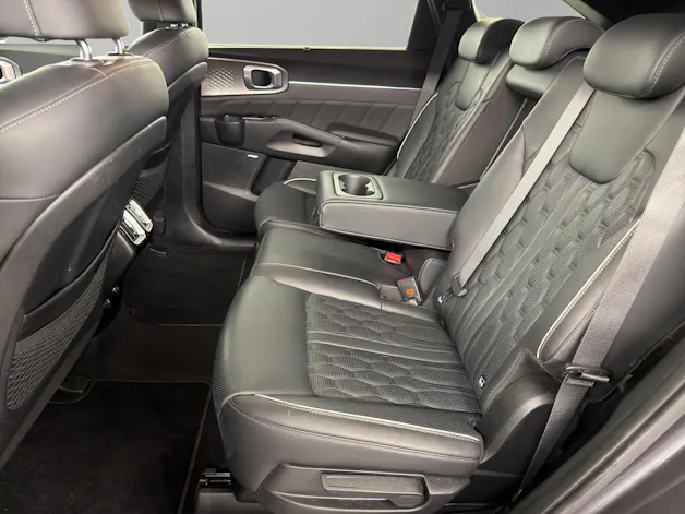 Kia Sorento 1.6 T-GDi Plug-in Hybrid Style