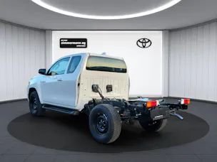 Toyota Hilux Extra Cab.-Chassis 2.4 D