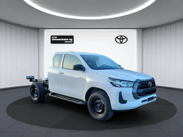 Toyota Hilux Extra Cab.-Chassis 2.4 D
