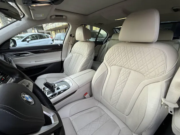 BMW 730d xDrive SAG