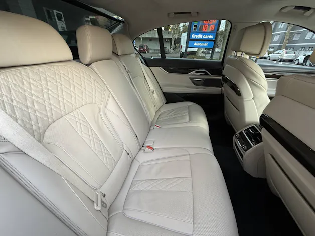 BMW 730d xDrive SAG