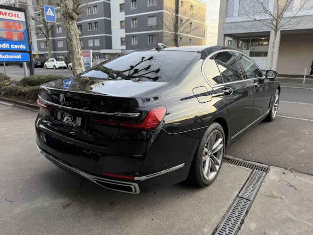 BMW 730d xDrive SAG