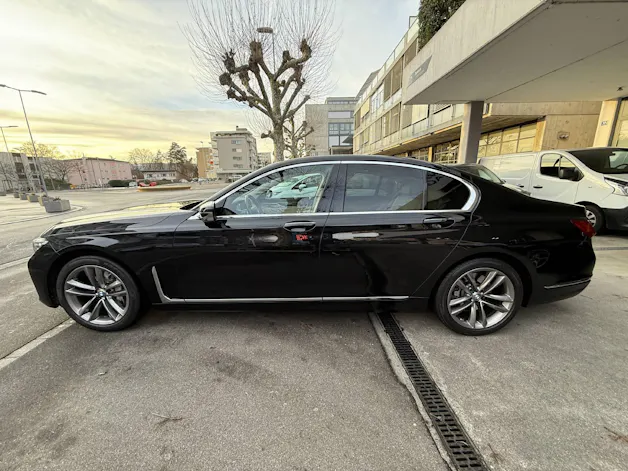 BMW 730d xDrive SAG