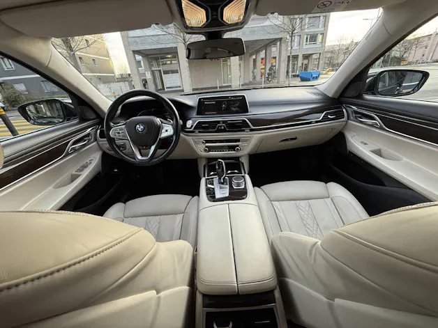 BMW 730d xDrive SAG