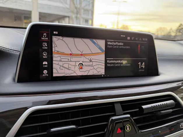 BMW 730d xDrive SAG