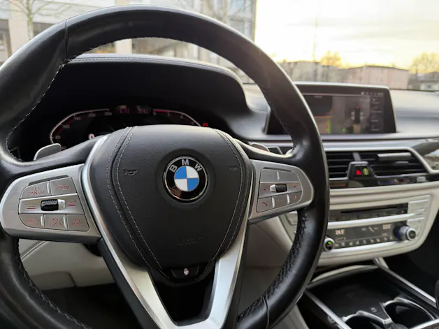 BMW 730d xDrive SAG