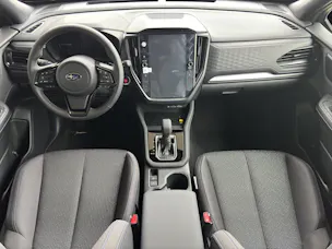 Subaru Forester Station 2.0i e-Boxer Swiss Plus
