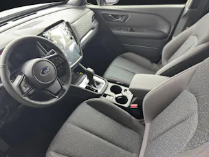 Subaru Forester Station 2.0i e-Boxer Swiss Plus