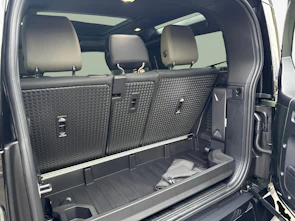 Fahrzeugbild LAND ROVER Defender 90 3.0 D I6 250 X-Dynamic SE