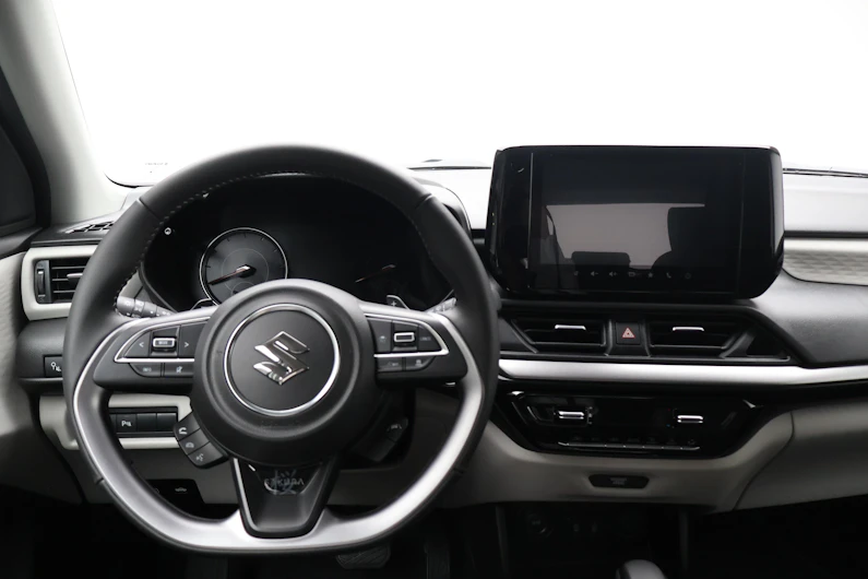 Fahrzeugbild SUZUKI SWIFT