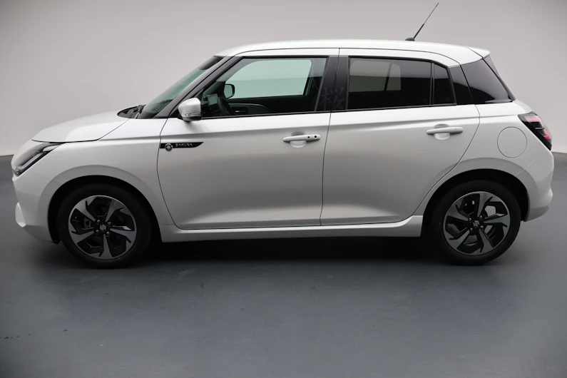 Fahrzeugbild SUZUKI SWIFT