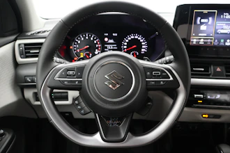 https://vehicle.imgix.net/4184973/7406597d-61c6-432e-bf77-c5c7ef59333d.JPG