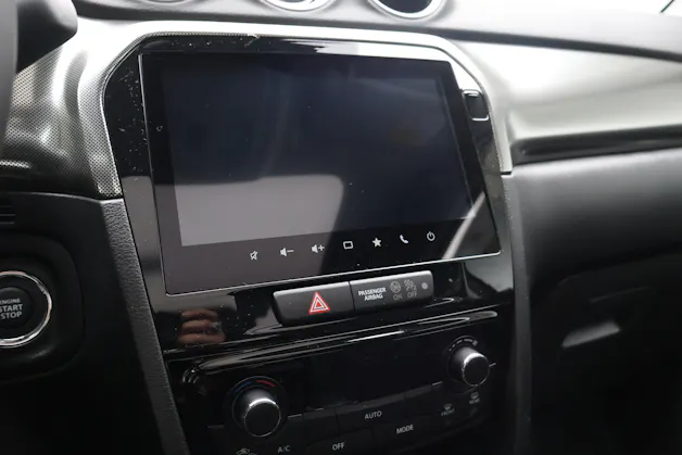 Suzuki Vitara 1.4 T Sakura Hybrid 4x4