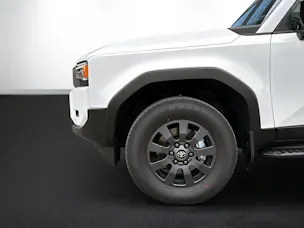 Toyota Land Cruiser 2.8 D 48V Style