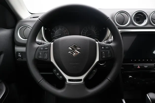 Suzuki Vitara 1.4 T Sakura Hybrid 4x4