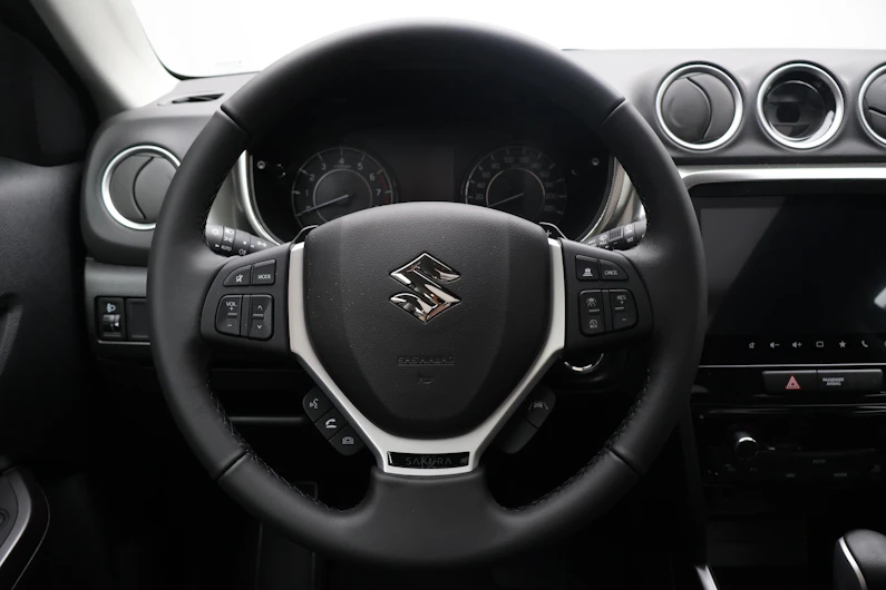 Fahrzeugbild SUZUKI VITARA
