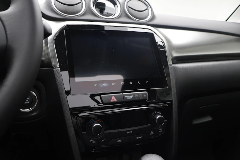 Fahrzeugbild SUZUKI VITARA