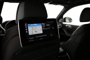 BMW X7 M50i