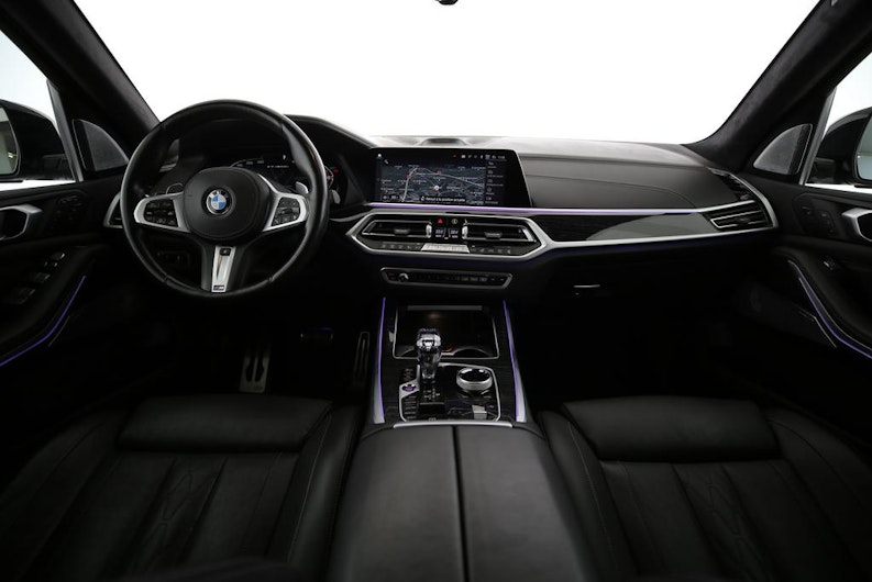 Vehicle image BMW X7