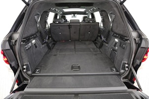 Vehicle image BMW X7 M50i