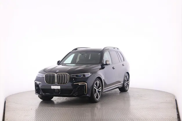 BMW X7 M50i