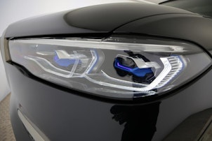 Vehicle image BMW X7 M50i