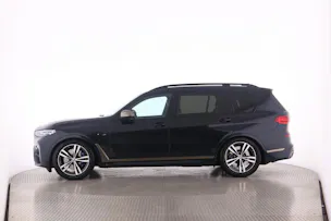 BMW X7 M50i