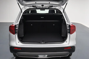 Fahrzeugbild SUZUKI Vitara 1.4 T Sakura Top Hybrid 4x4