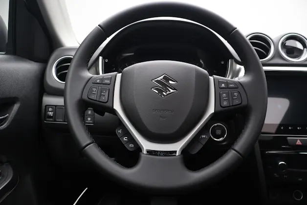Suzuki Vitara 1.4 T Sakura Top Hybrid 4x4