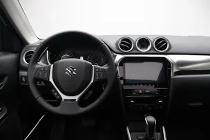 Suzuki Vitara 1.4 T Sakura Top Hybrid 4x4