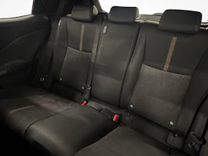 Fahrzeugbild LEXUS LBX 1.5 Hybrid Cool AWD