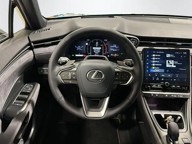 Lexus LBX 1.5 Hybrid Cool AWD