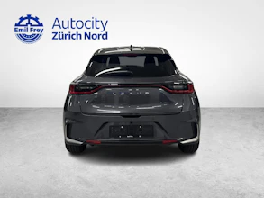 https://vehicle.imgix.net/4185066/f2ce9fb6-ce7b-424a-8a8f-937b79e4b885.jpg