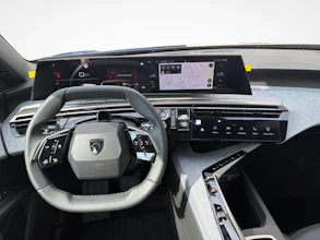 https://vehicle.imgix.net/4185071/77be9bb8-d8bb-478d-9428-ccb8a2fa7804.jpg