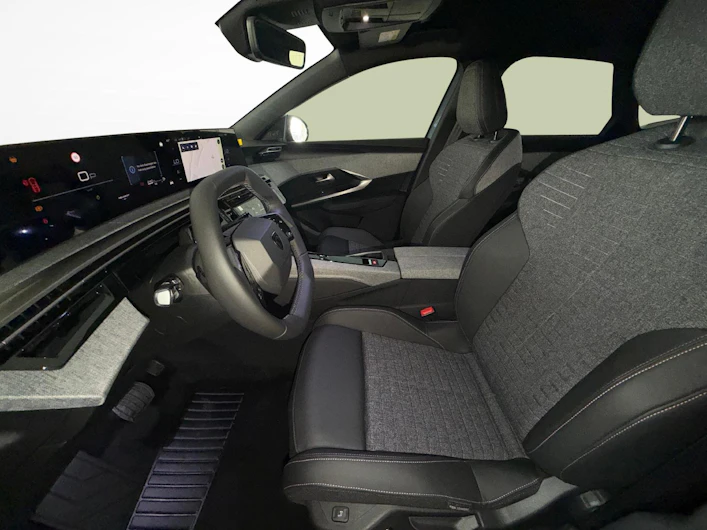 immagine del veicolo PEUGEOT 3008