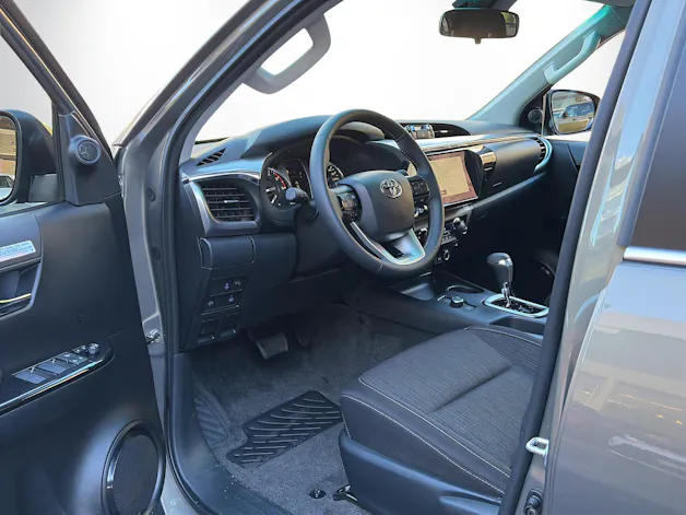 Toyota Hilux Double Cab.-Pick-up 2.8 D-4D MHEV 204 Style